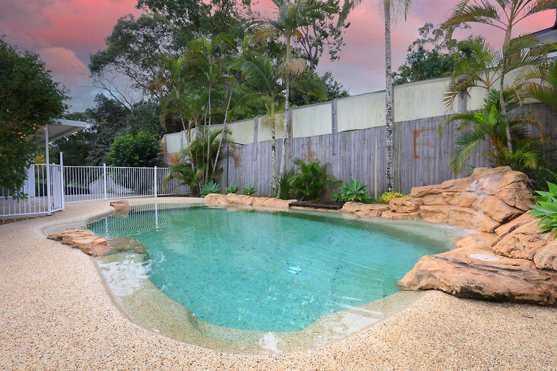 Photo - 8 Richfield Close, Nerang QLD 4211 - Image 17