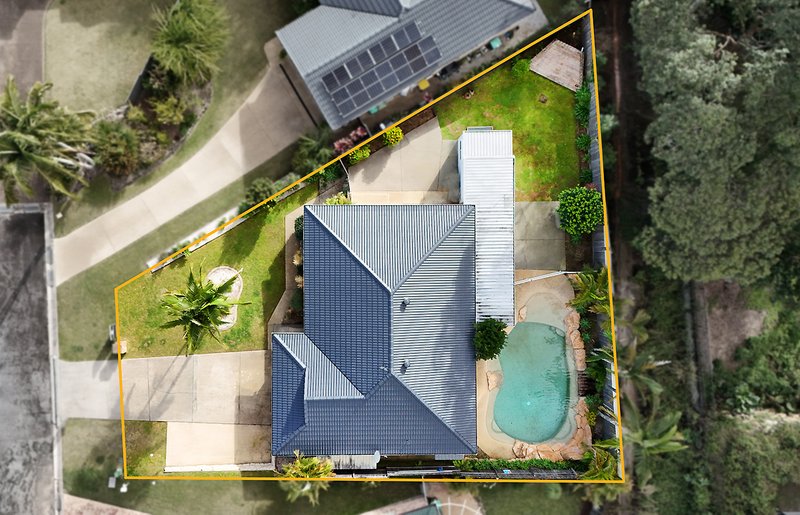 Photo - 8 Richfield Close, Nerang QLD 4211 - Image 25
