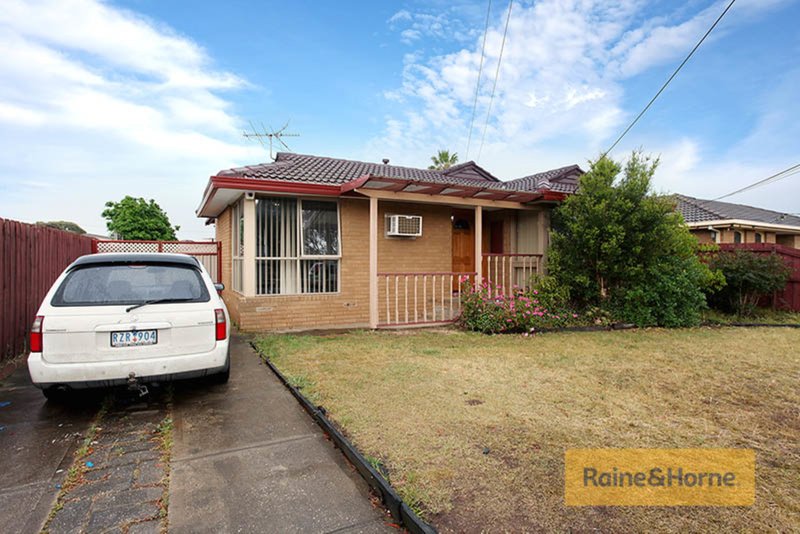 Photo - 8 Risson Street, Melton South VIC 3338 - Image 8