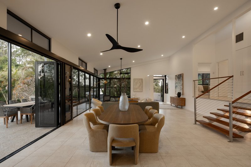 Photo - 8 River Oaks Drive, Eatons Hill QLD 4037 - Image 12
