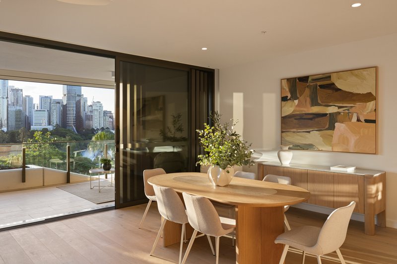 Photo - 8 River Terrace, Kangaroo Point QLD 4169 - Image 4