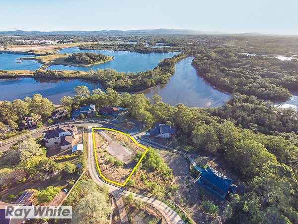 8 River Vista Cr , Murrumba Downs QLD 4503