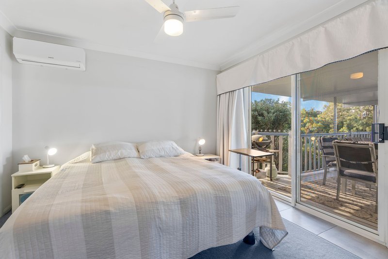 Photo - 8 Rob Roy Court, Highland Park QLD 4211 - Image 12