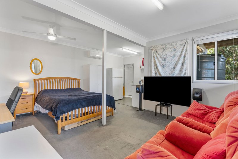 Photo - 8 Rob Roy Court, Highland Park QLD 4211 - Image 26