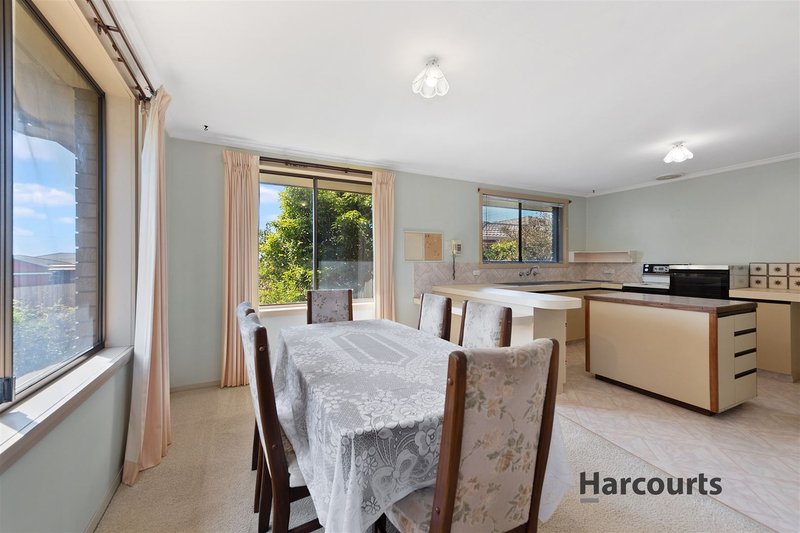 Photo - 8 Roberts Court, Devonport TAS 7310 - Image 4