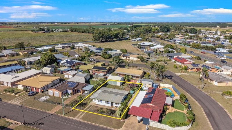 Photo - 8 Robertson Street, Kepnock QLD 4670 - Image 1