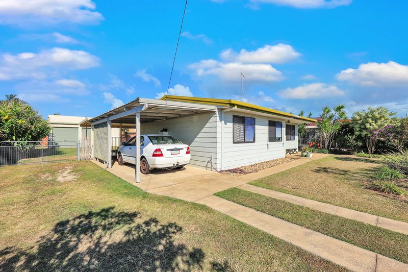 Photo - 8 Robertson Street, Kepnock QLD 4670 - Image 5