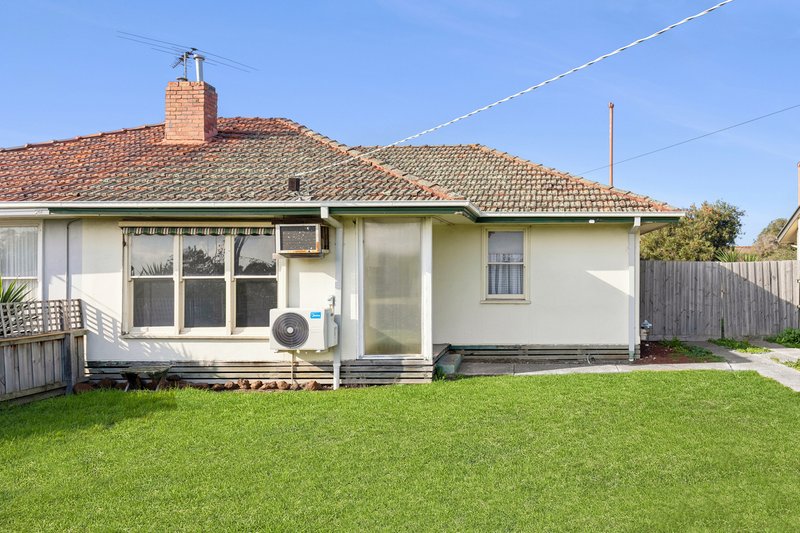 Photo - 8 Robin Avenue, Norlane VIC 3214 - Image 1