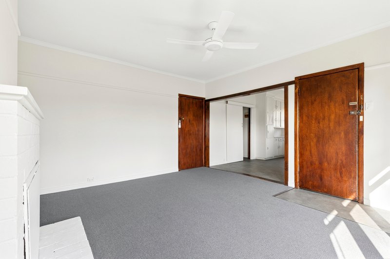 Photo - 8 Robin Avenue, Norlane VIC 3214 - Image 3