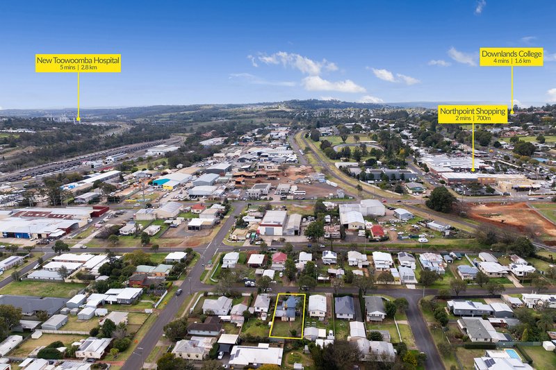 Photo - 8 Robsart Street, North Toowoomba QLD 4350 - Image 19