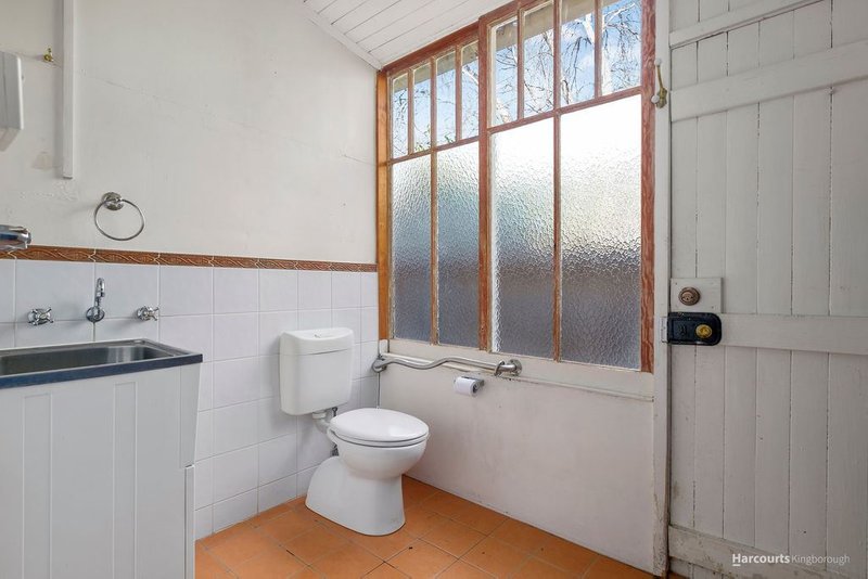 Photo - 8 Rollins Avenue, Kingston Beach TAS 7050 - Image 14