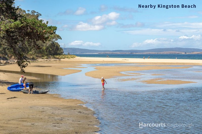 Photo - 8 Rollins Avenue, Kingston Beach TAS 7050 - Image 20