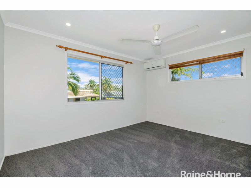 Photo - 8 Roma Court, Kelso QLD 4815 - Image 6