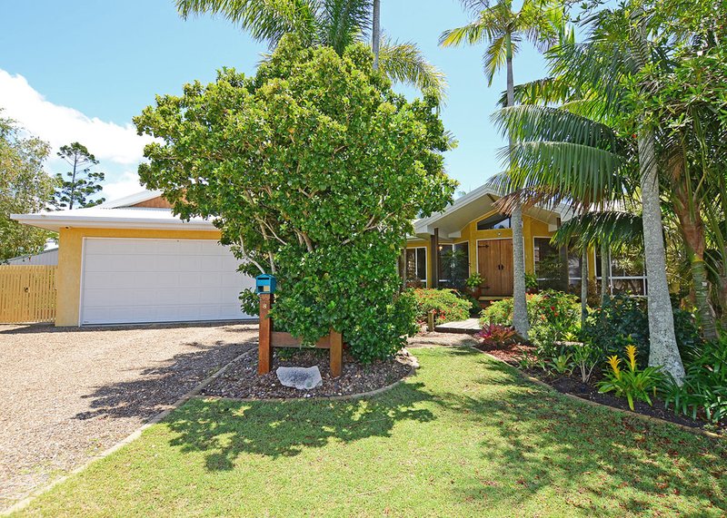 Photo - 8 Rosalind Court, Torquay QLD 4655 - Image 2