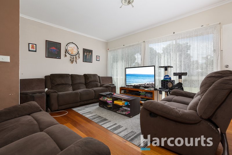 Photo - 8 Rosemont Court, Dandenong North VIC 3175 - Image 2