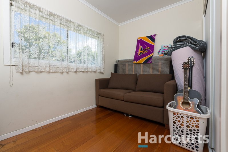 Photo - 8 Rosemont Court, Dandenong North VIC 3175 - Image 6