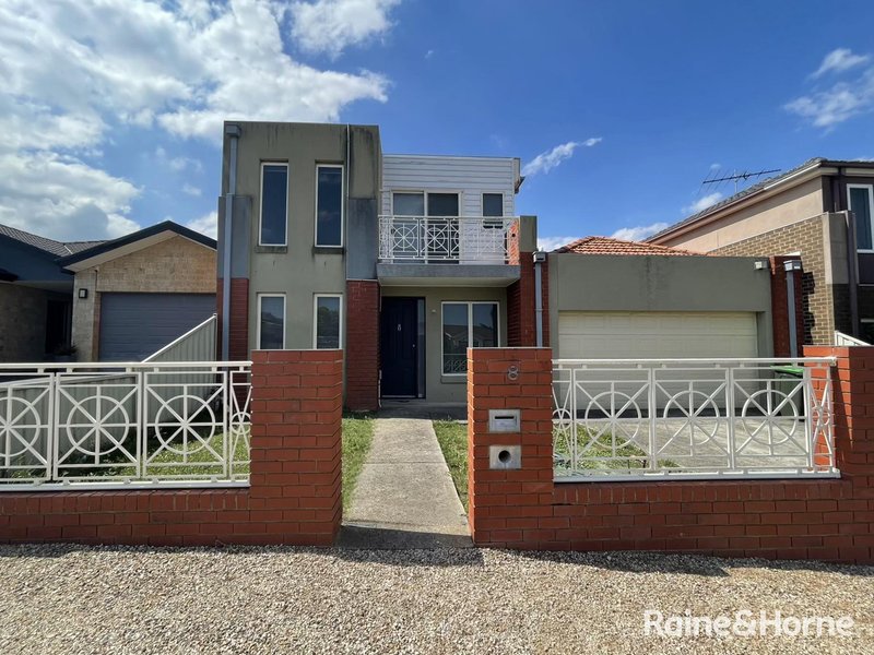 8 Rosemont Way, Roxburgh Park VIC 3064