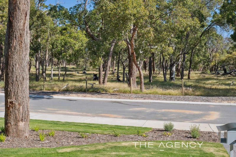 Photo - 8 Roseneath Street, Bushmead WA 6055 - Image 4