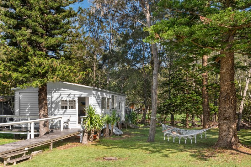 Photo - 8 Ross Smith Parade, Great Mackerel Beach NSW 2108 - Image 13