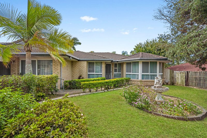 Photo - 8 Rossmore Street, Heritage Park QLD 4118 - Image 1