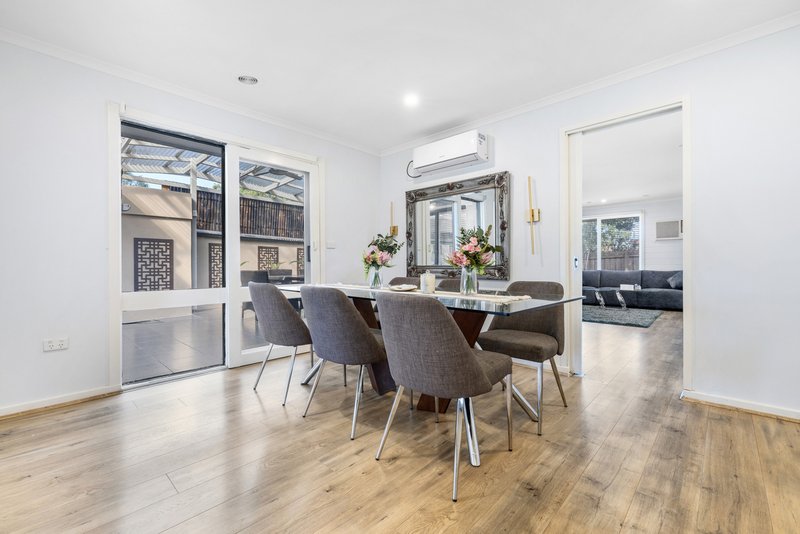 Photo - 8 Rubens Court, Scoresby VIC 3179 - Image 6