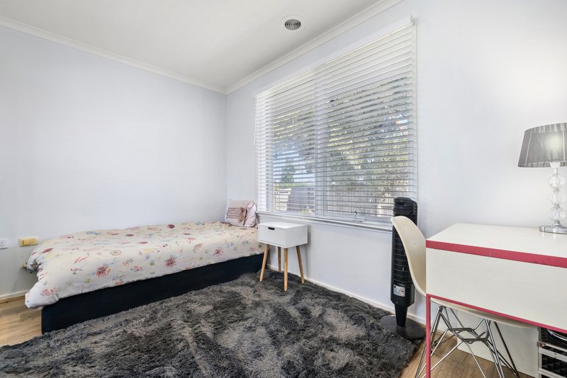 Photo - 8 Rubens Court, Scoresby VIC 3179 - Image 11