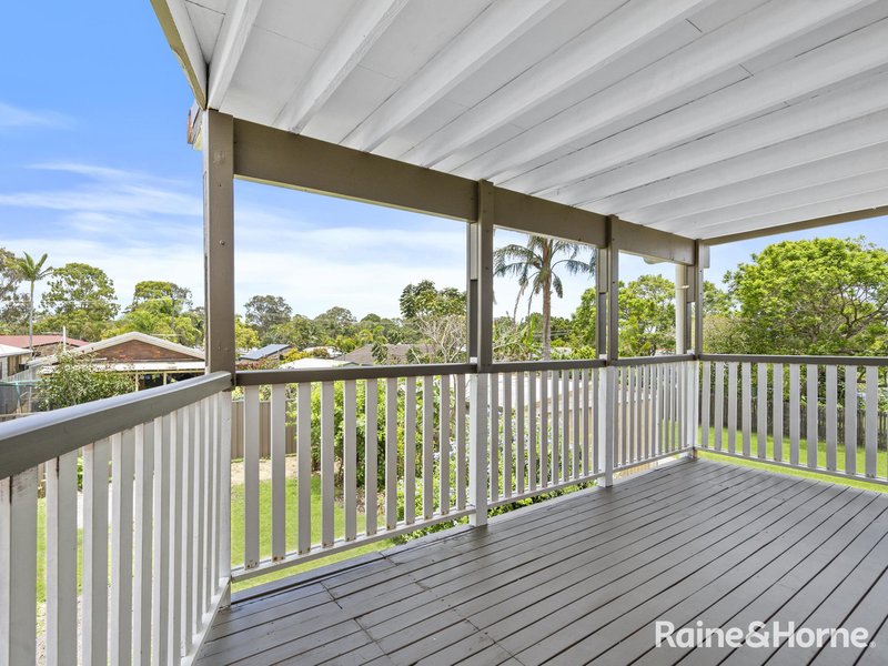 Photo - 8 Rusbrook Street, Redland Bay QLD 4165 - Image 11