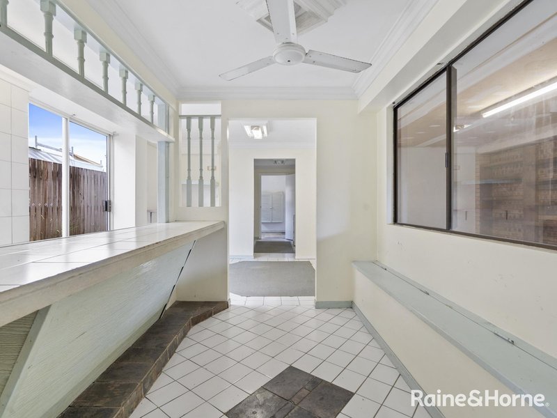 Photo - 8 Rusbrook Street, Redland Bay QLD 4165 - Image 14