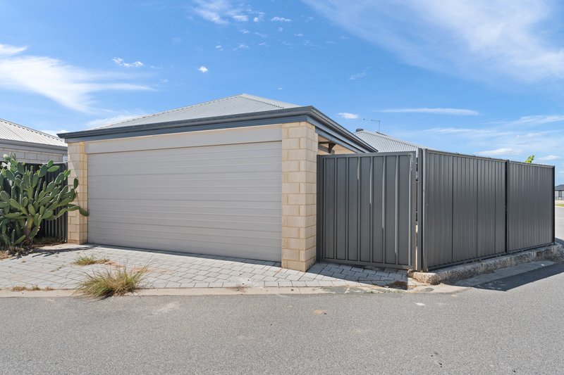 Photo - 8 Saltwater Street, Baldivis WA 6171 - Image 24