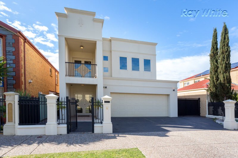 8 Sanctuary Drive, Mawson Lakes SA 5095