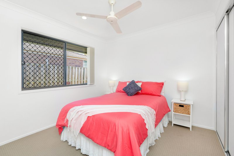 Photo - 8 Santa Maria Avenue, Urraween QLD 4655 - Image 15