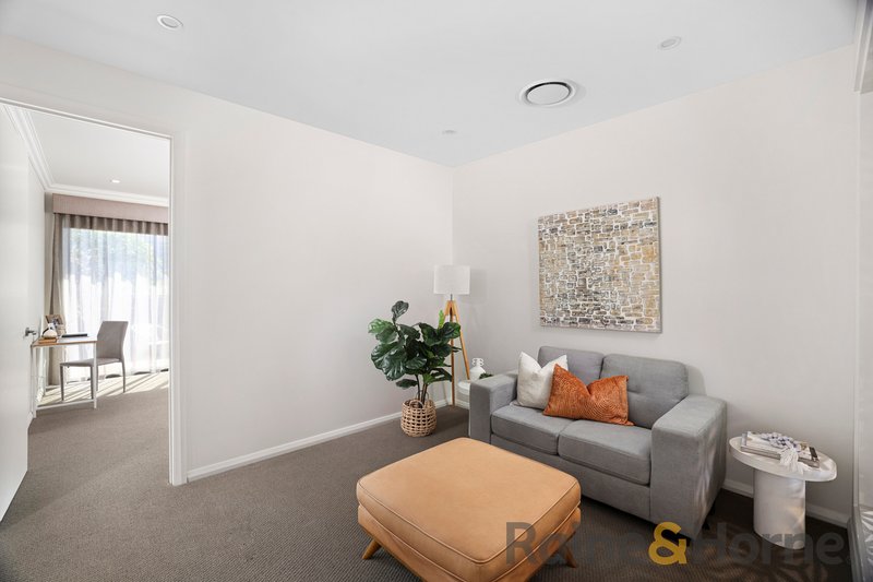 Photo - 8 Sargent Street, Oran Park NSW 2570 - Image 14