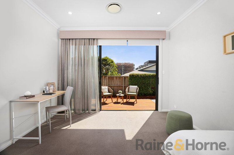 Photo - 8 Sargent Street, Oran Park NSW 2570 - Image 15