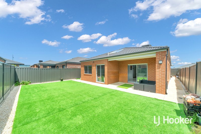 Photo - 8 Saunders Street, Harkness VIC 3337 - Image 10