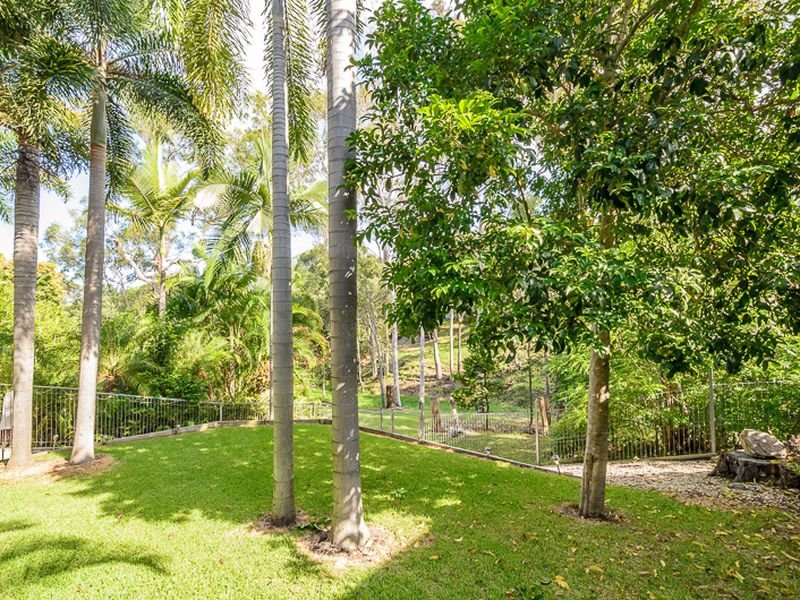 Photo - 8 School Street, Tannum Sands QLD 4680 - Image 16