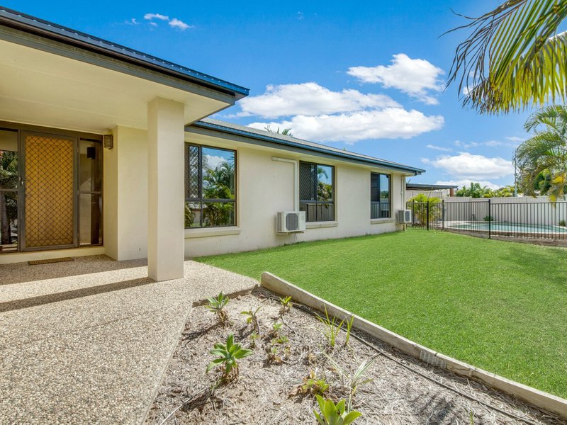 Photo - 8 Schooner Street, Tannum Sands QLD 4680 - Image 2