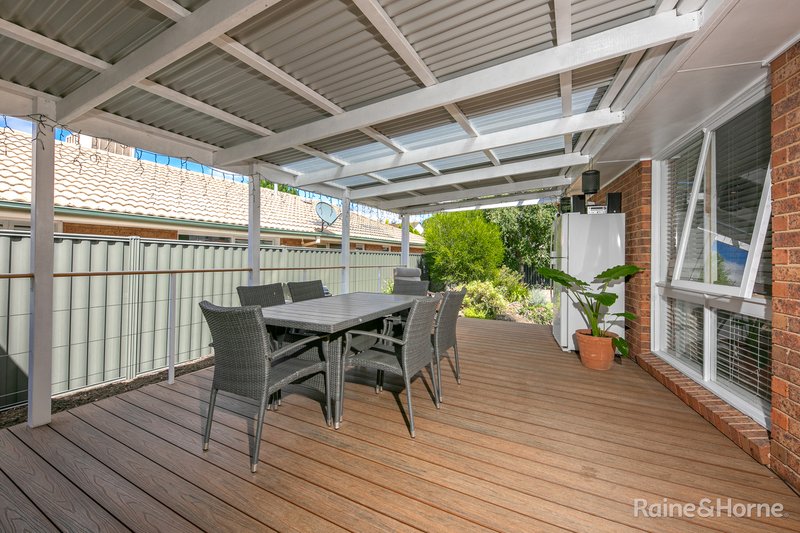 Photo - 8 Scullin Court, Sunbury VIC 3429 - Image 11