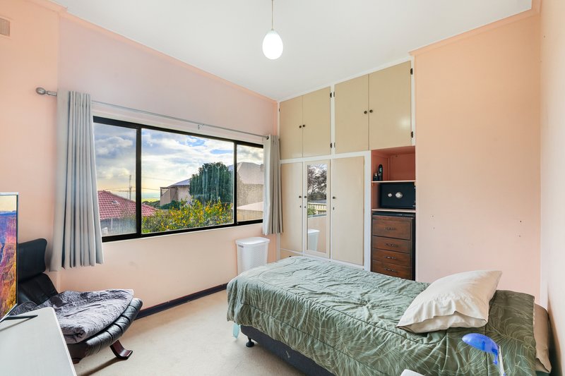 Photo - 8 Sea View Road, Para Hills SA 5096 - Image 11