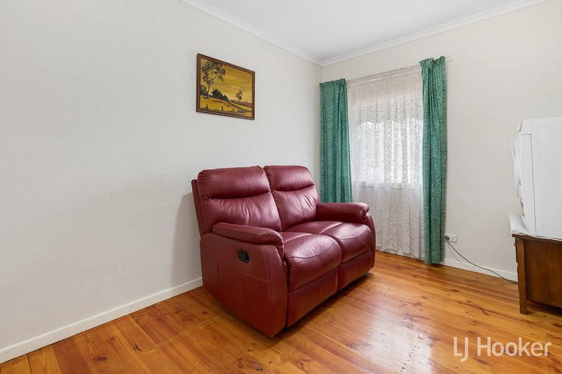 Photo - 8 Seaborough Road, Elizabeth Park SA 5113 - Image 11