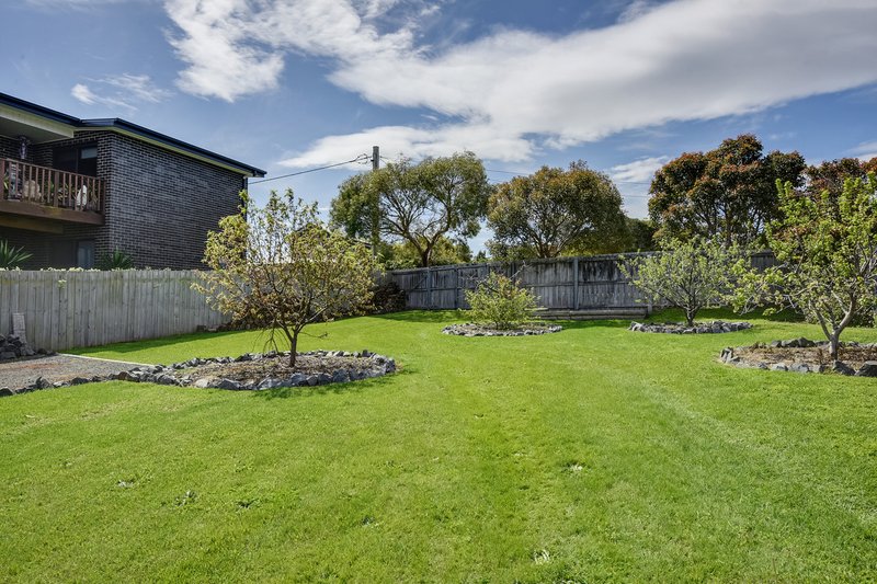 Photo - 8 Seacroft Court, South Arm TAS 7022 - Image 6