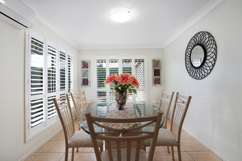 Photo - 8 Seafarer Place, Banksia Beach QLD 4507 - Image 11