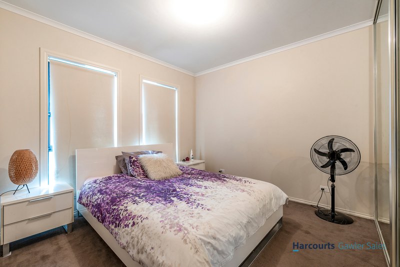 Photo - 8 Seaview Court, Blakeview SA 5114 - Image 3