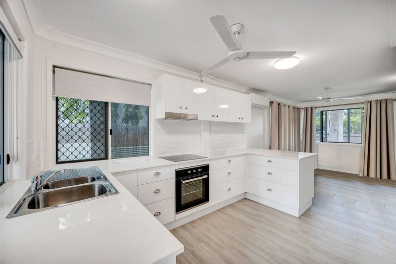 Photo - 8 Second Avenue, Railway Estate QLD 4810 - Image 14