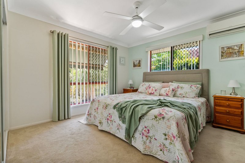 Photo - 8 Seletar Place, Tanah Merah QLD 4128 - Image 12