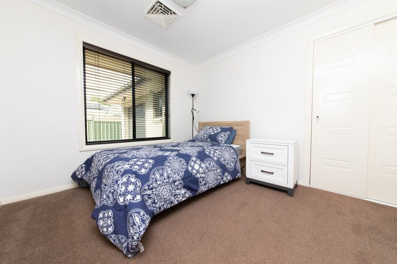 Photo - 8 Selkirk Avenue, Dubbo NSW 2830 - Image 8