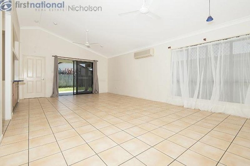 Photo - 8 Senna Place, Kirwan QLD 4817 - Image 4