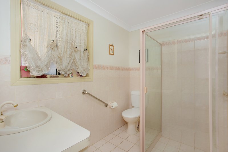 Photo - 8 Sequoia Court, Banora Point NSW 2486 - Image 10