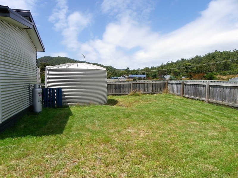 Photo - 8 Serrata Crescent, Sisters Beach TAS 7321 - Image 10