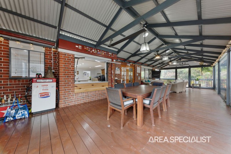 Photo - 8 Settlers Court, Pakenham VIC 3810 - Image 22