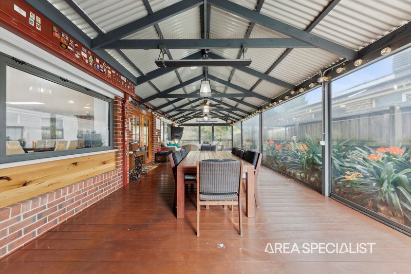 Photo - 8 Settlers Court, Pakenham VIC 3810 - Image 24